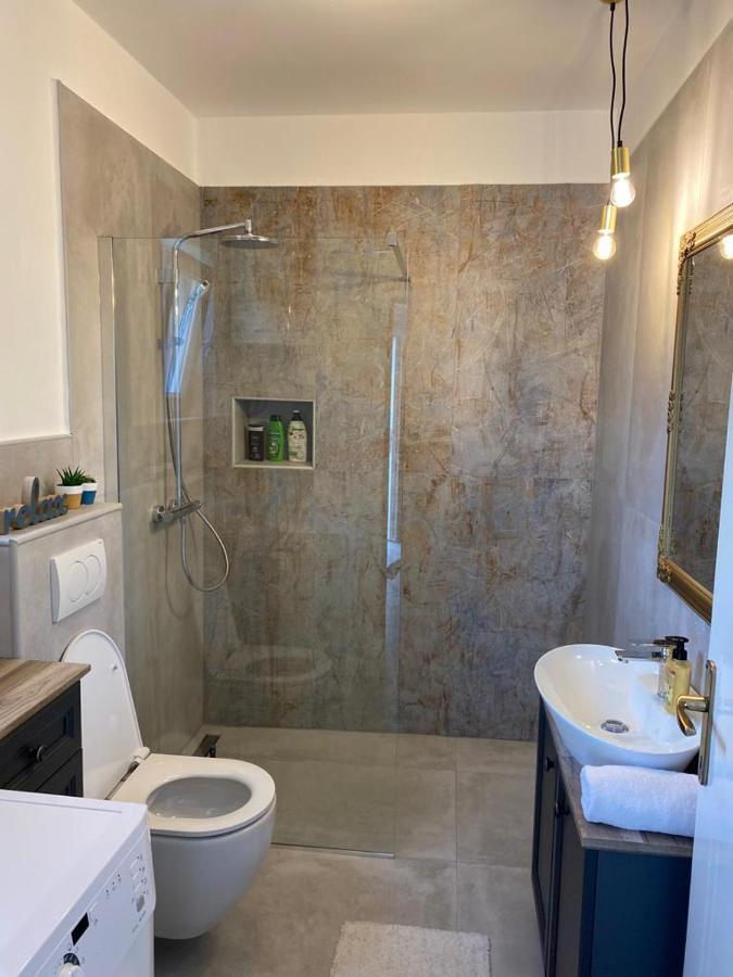Holiday House Ana Скрадин Екстериор снимка