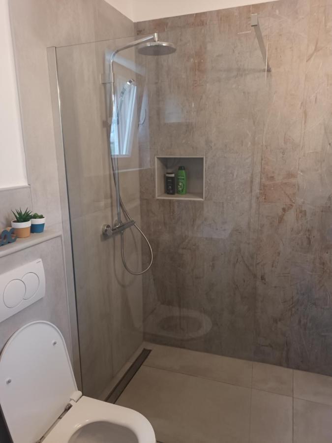 Holiday House Ana Скрадин Екстериор снимка
