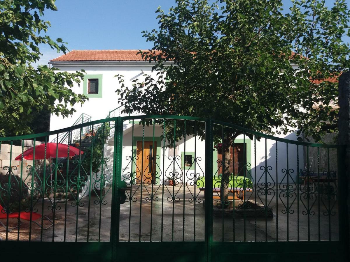Holiday House Ana Скрадин Екстериор снимка
